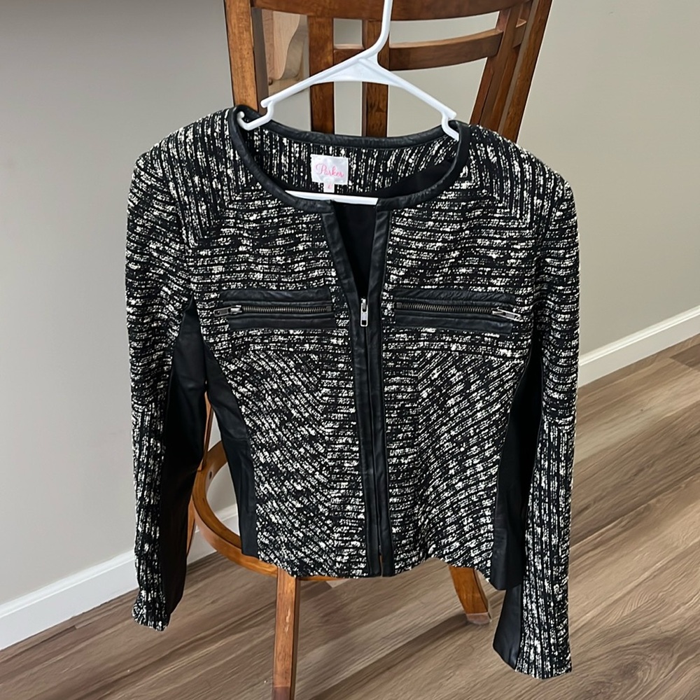 Parker Large zip up jacket